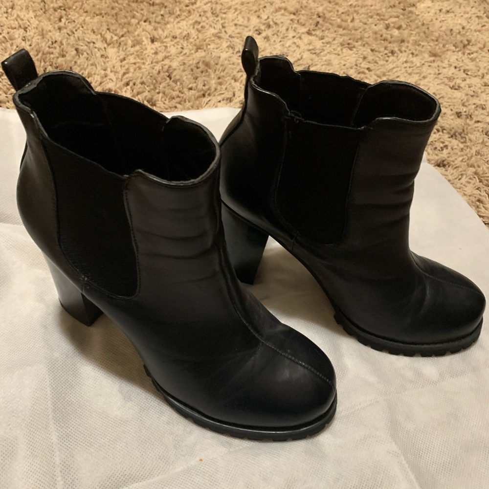 Chinese laundry black boots